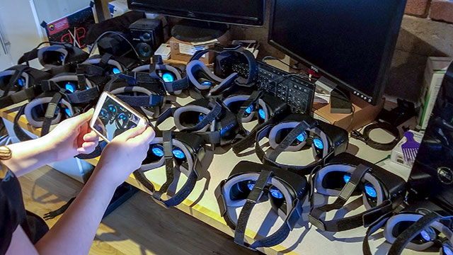 as it is - Screening Party - Headset Setup
