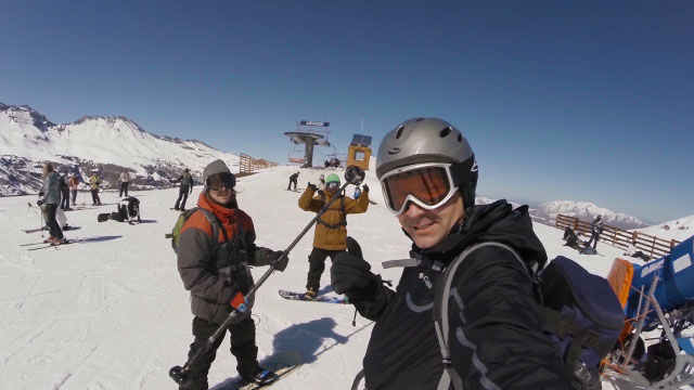 Gyro stabilized rig on a snowboard
